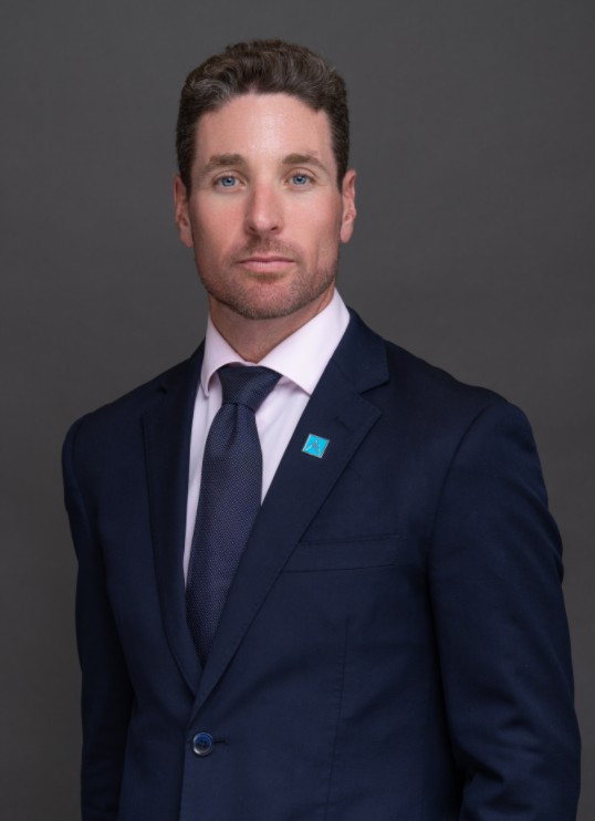 Johnson Luke  Curran