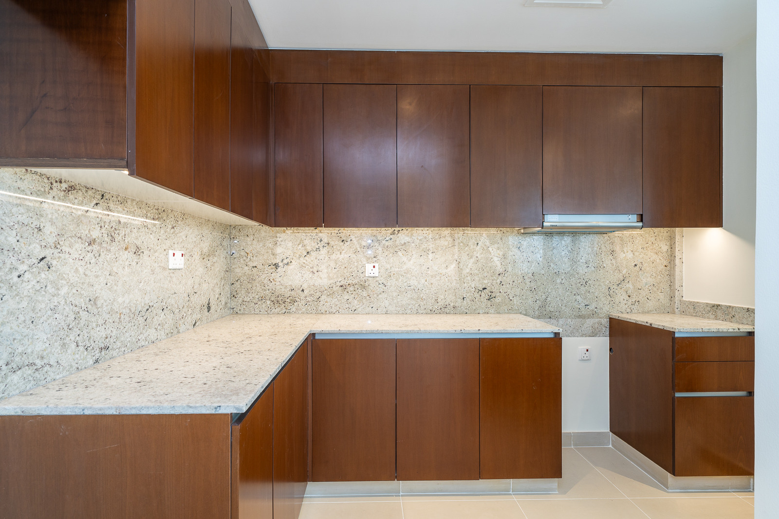 High Floor | Spacious Layout | Ready To Move In