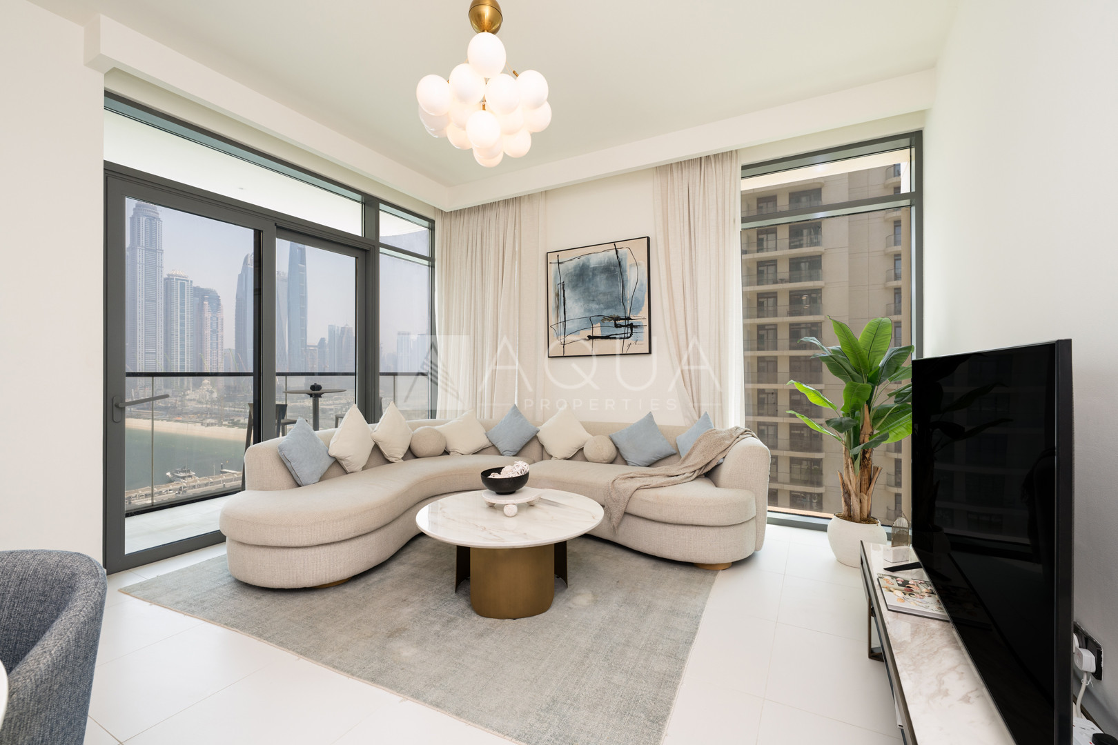 Fully Furnished | Marina & Palm View | Vacant