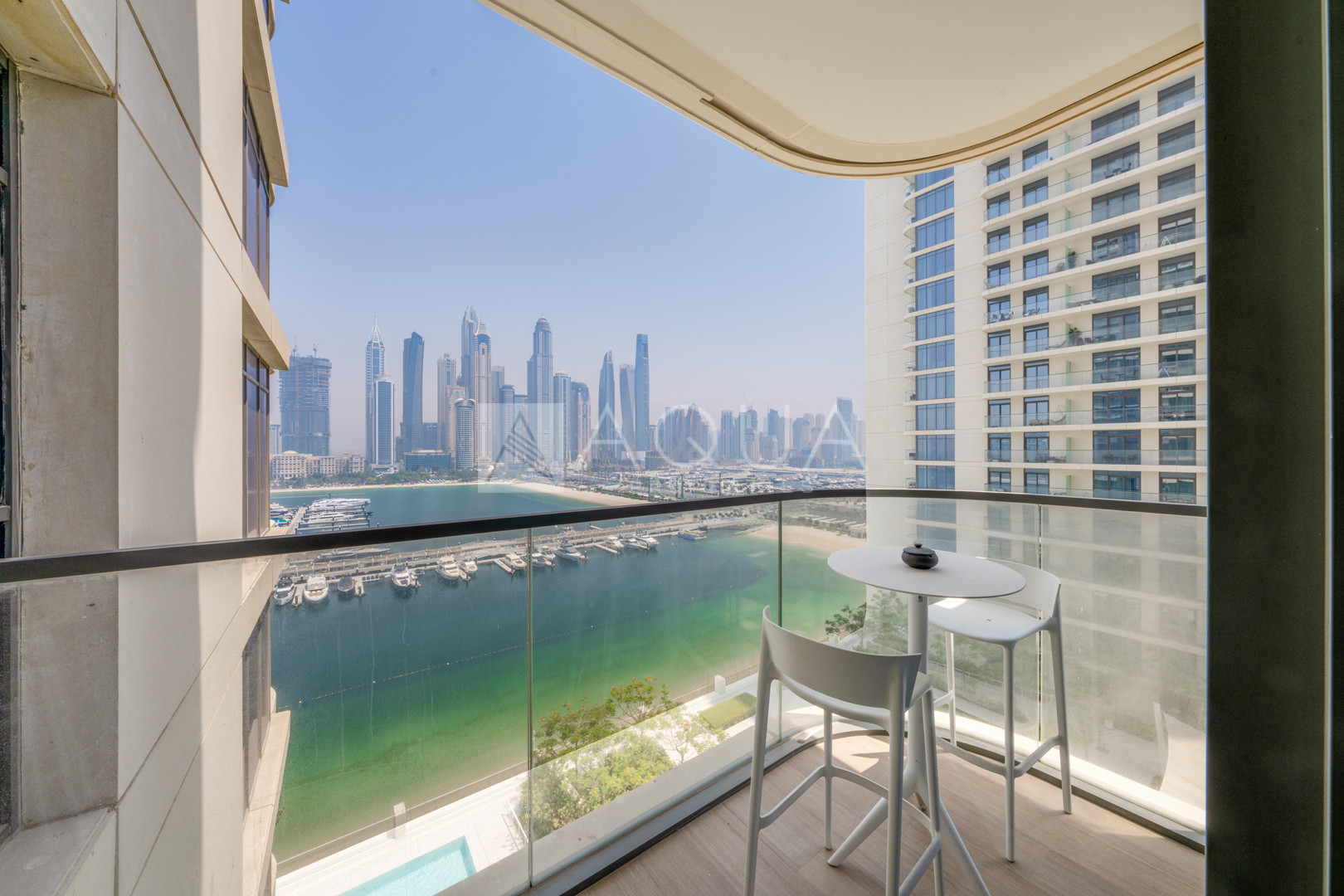 Fully Furnished | Marina & Palm View | Vacant