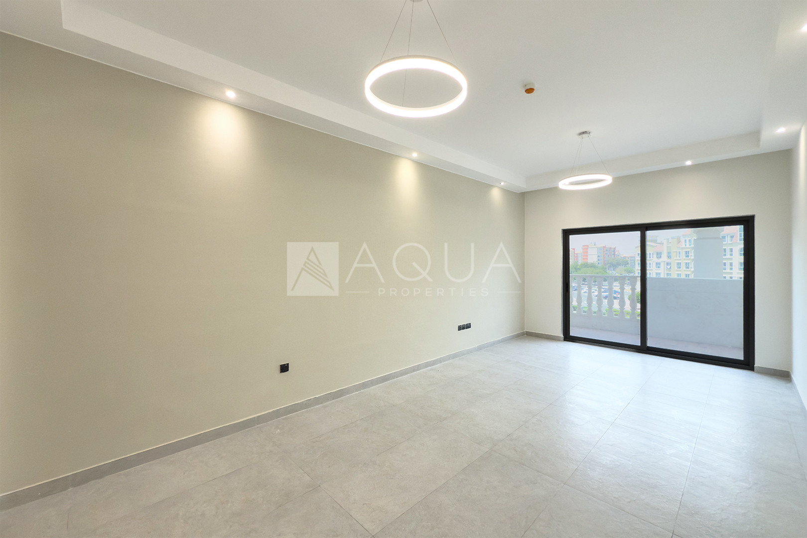 3 Bed Corner Unit | Large Wrap Around Balcony