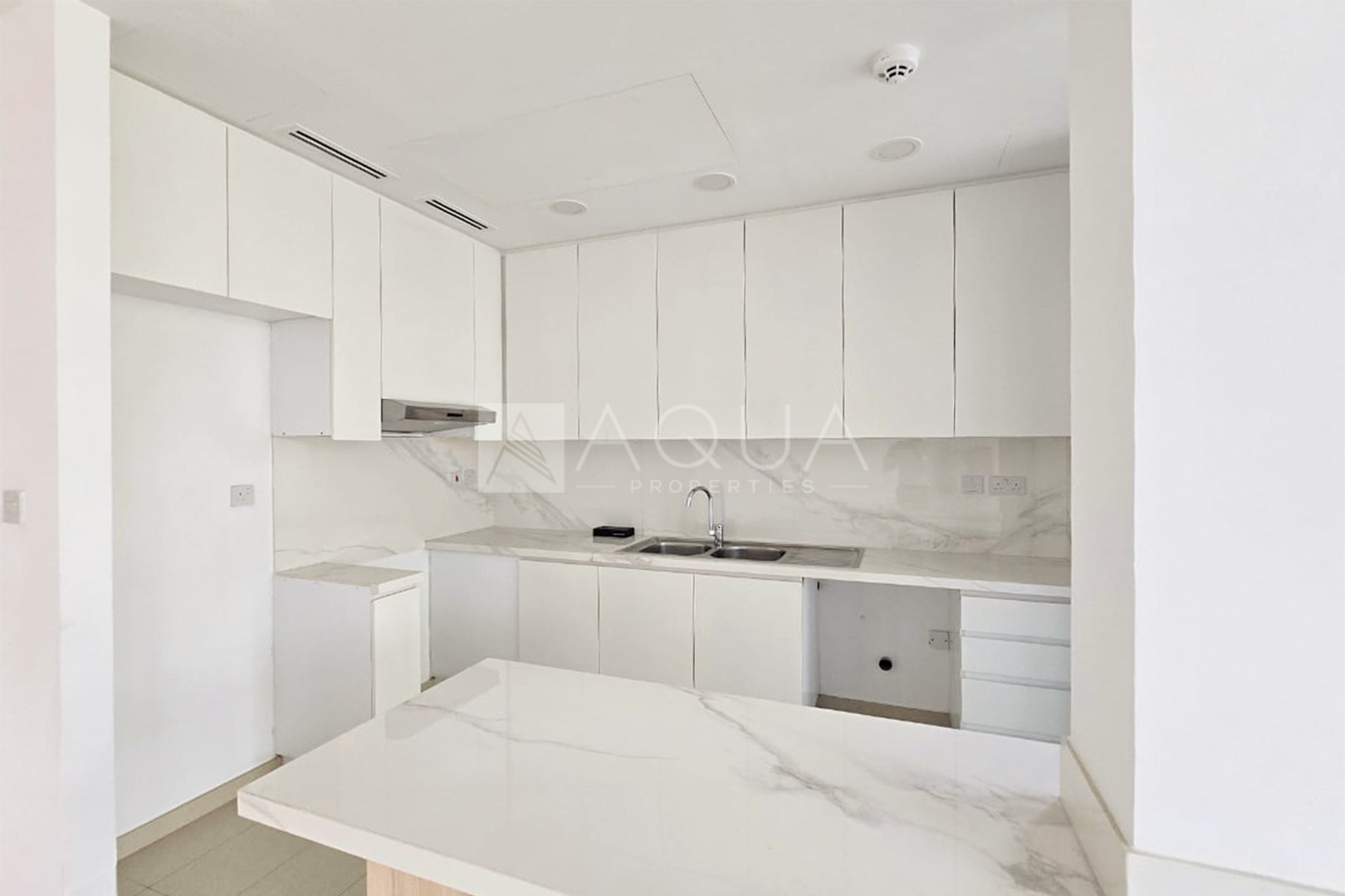 Modern Villa | Vacant | 4 Bedroom       