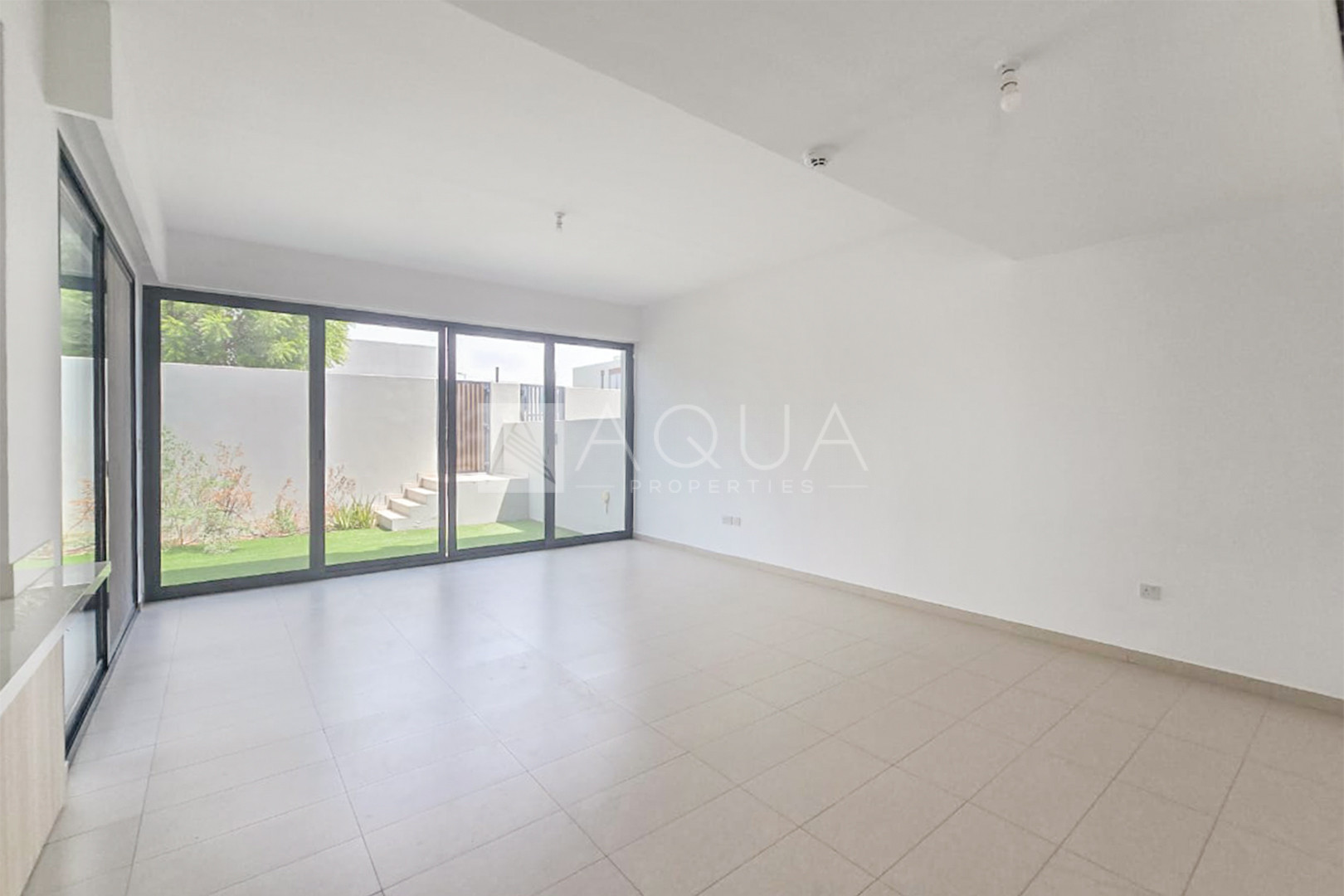 Modern Villa | Vacant | 4 Bedroom       