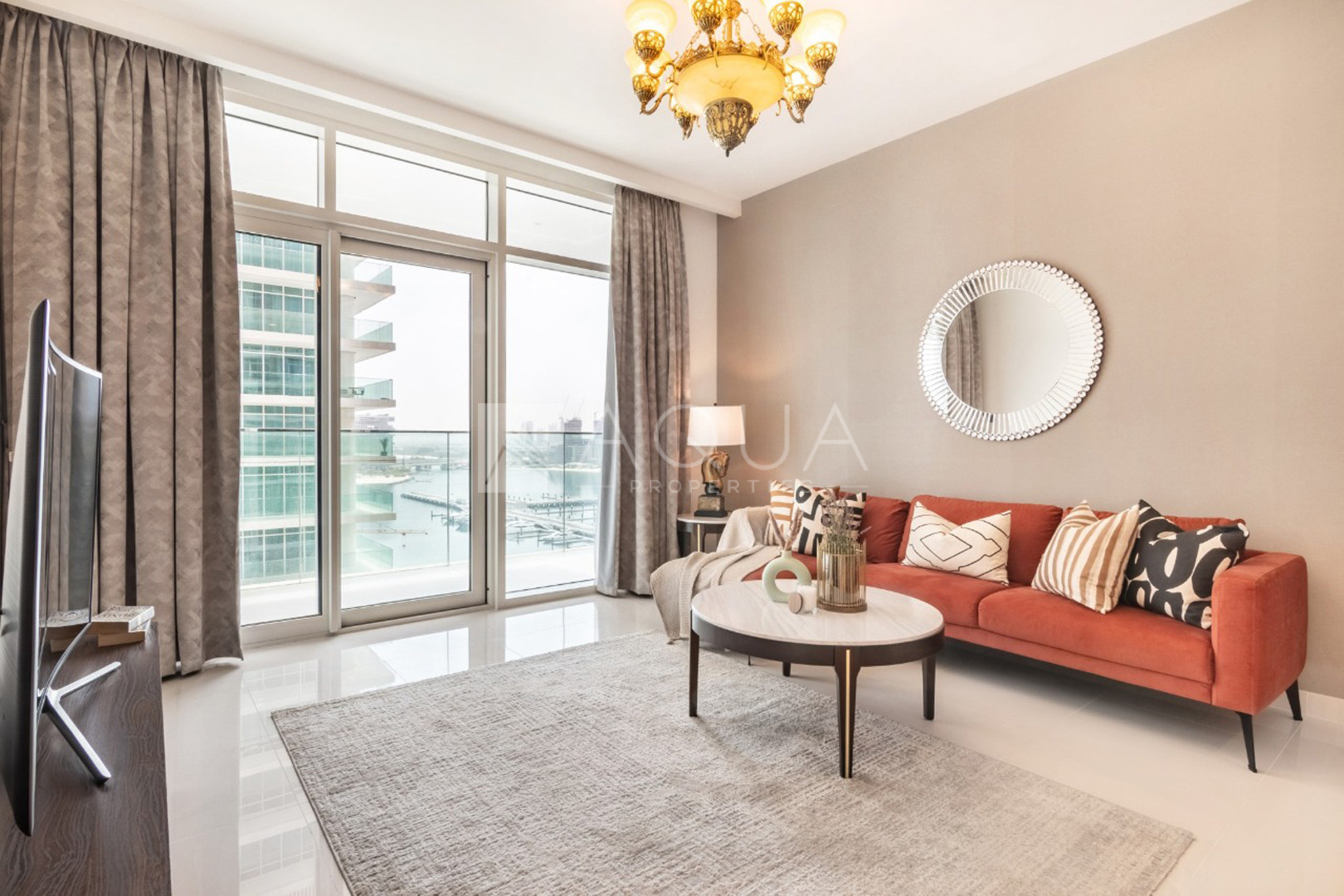 FURNISHED | SEA VIEW | PRIME WATERFRONT 