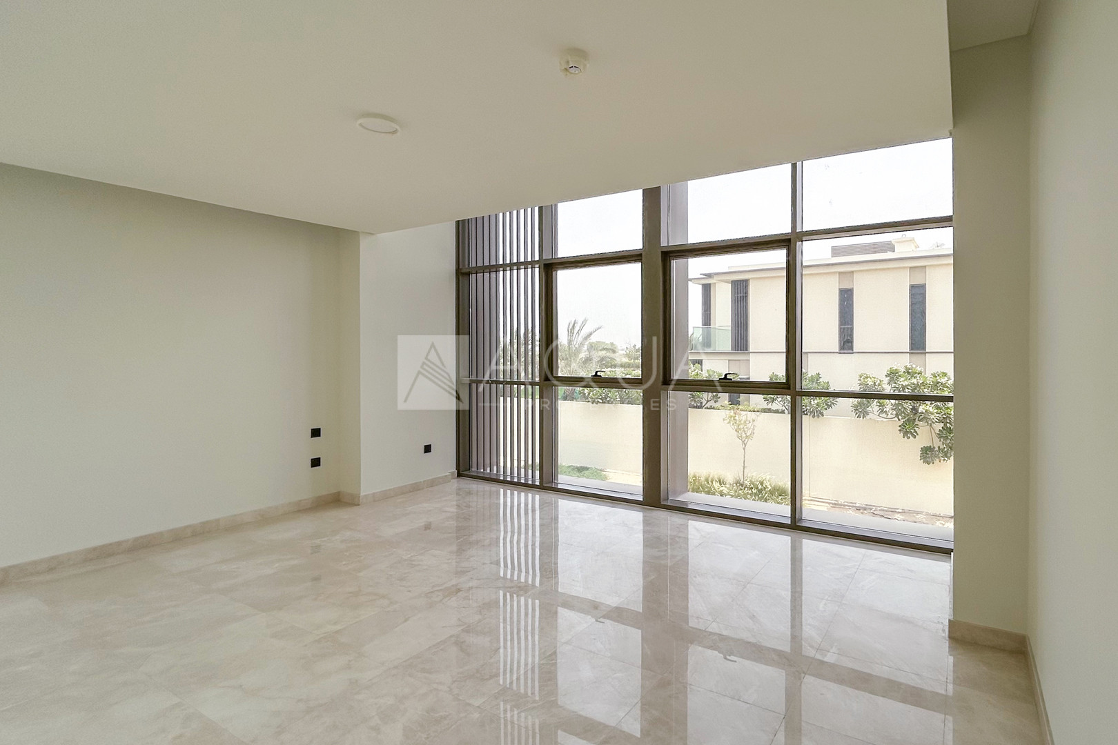 EXCLUSIVE | LARGE PLOT | LANDSCAPED     