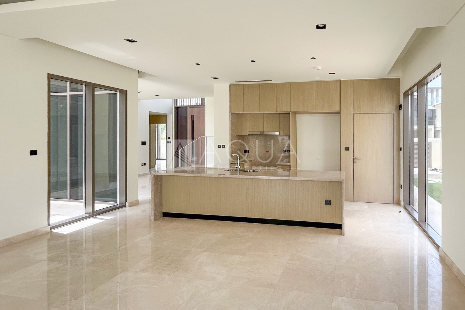 EXCLUSIVE | LARGE PLOT | LANDSCAPED     