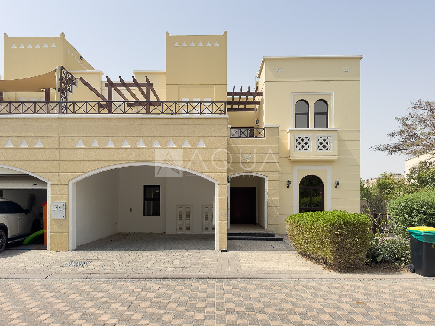 CORNER UNIT | BIG PLOT | SEMI DETACHED  