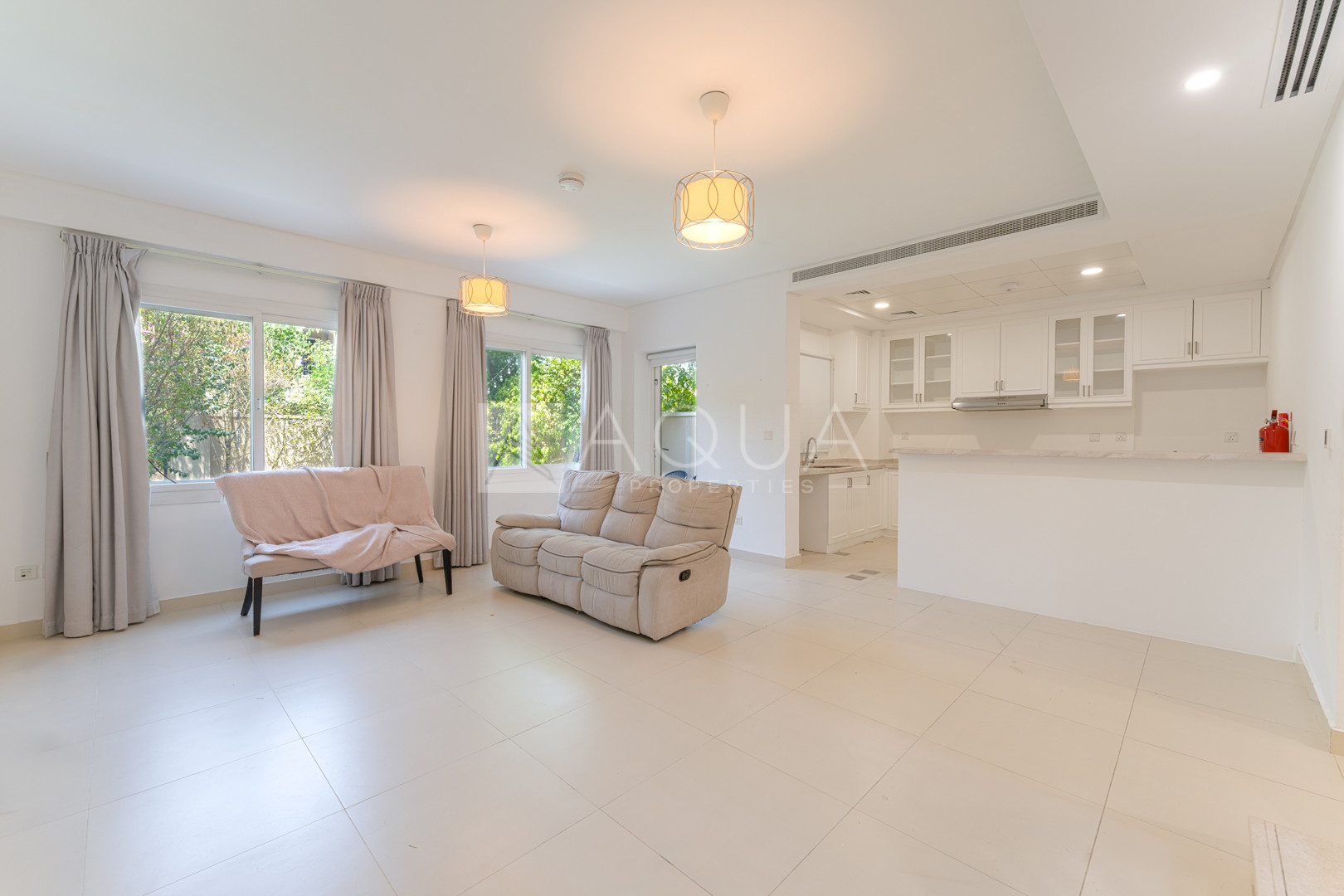 TYPE C | BACK TO BACK | RENTED | EXCLUSIVE  