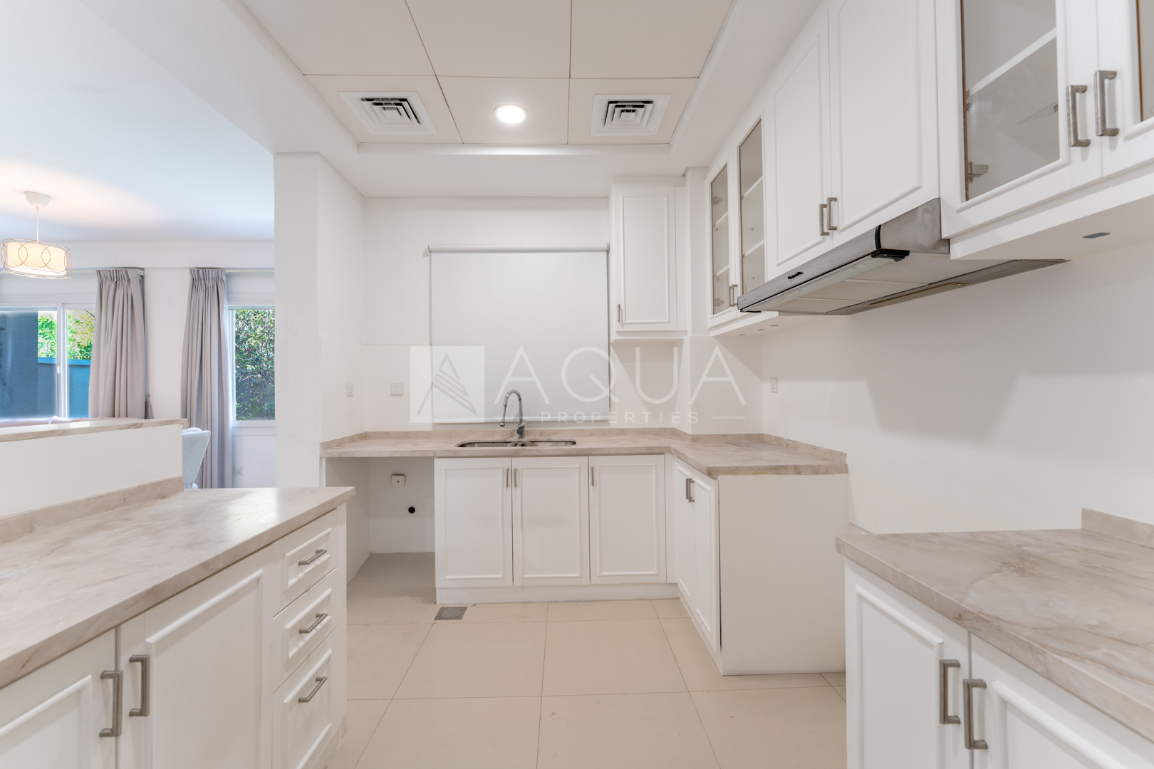 TYPE C | BACK TO BACK | RENTED | EXCLUSIVE  