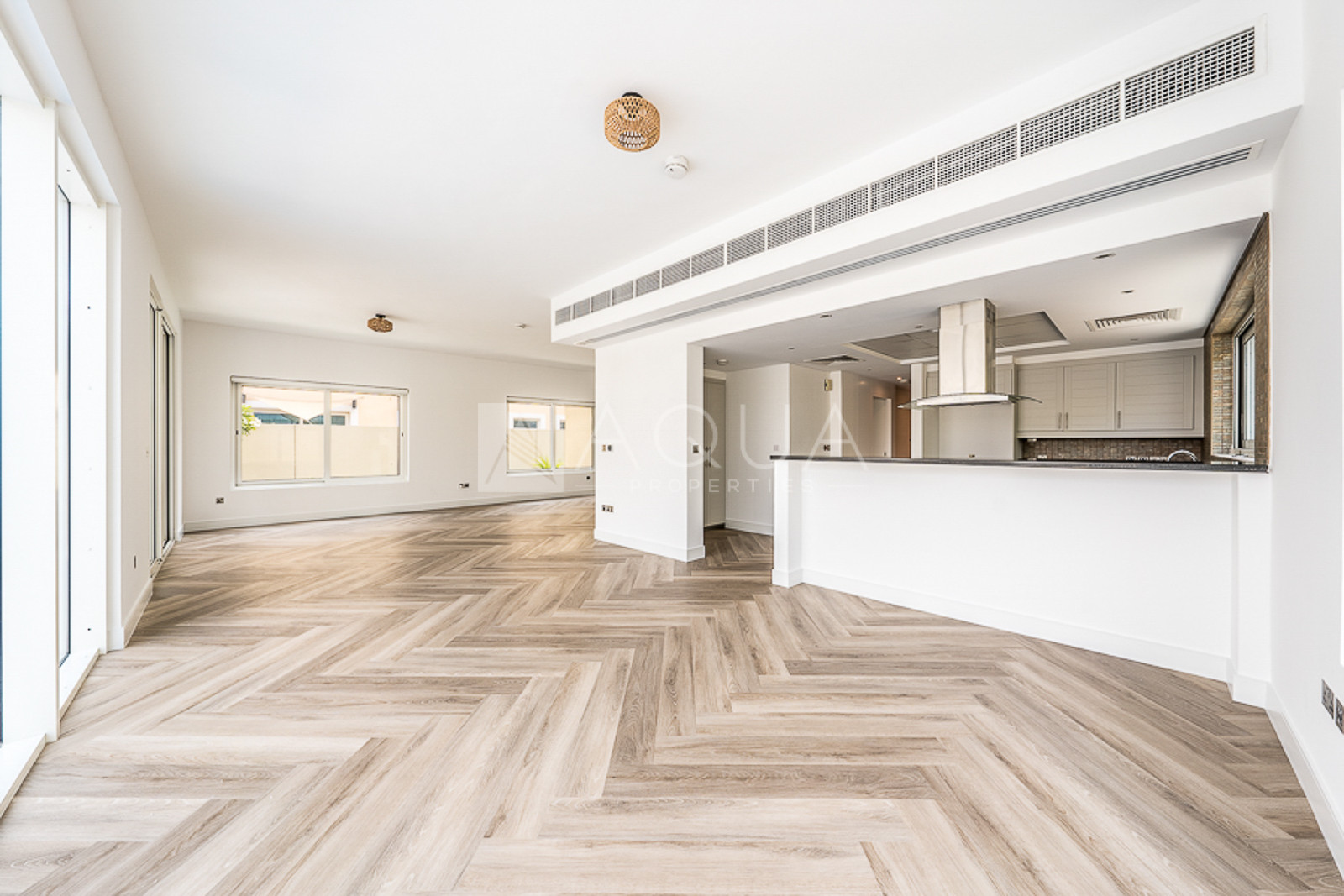 Excluisve Upgraded 4BR | Feature Swimming Pool