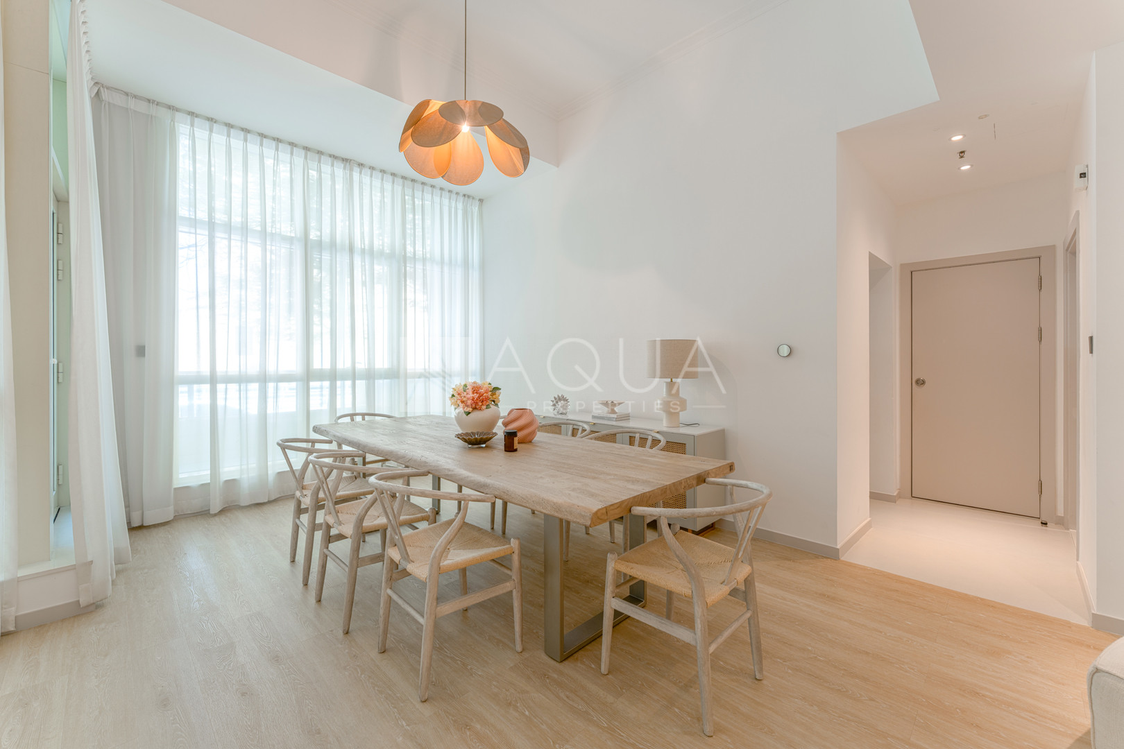 Near Beach l Vacant l Duplex l Upgraded 