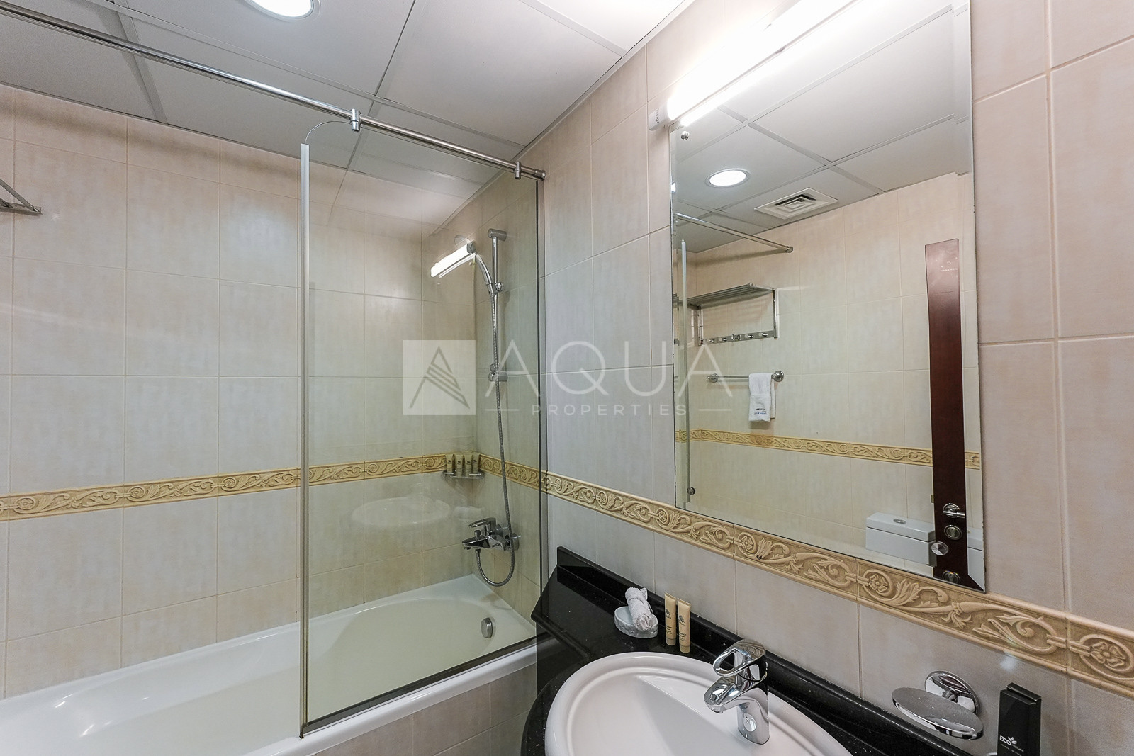 Penthouse | Fully Furnished | Full Sea View | High Floor