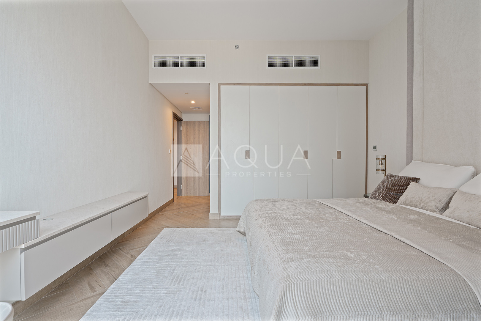 HIGH FLOOR | FURNISHED | ZABEEL PARK    