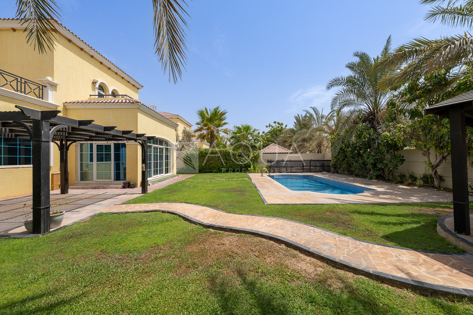 Back To Back | Large Plot | Vacant Now  