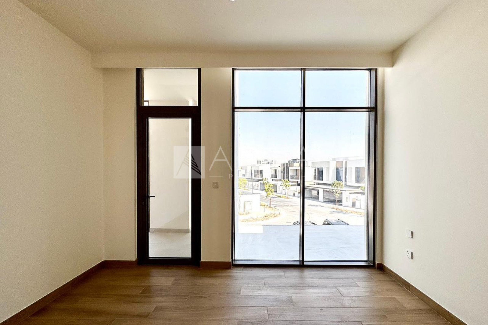 Single Row | Vacant | Type B            