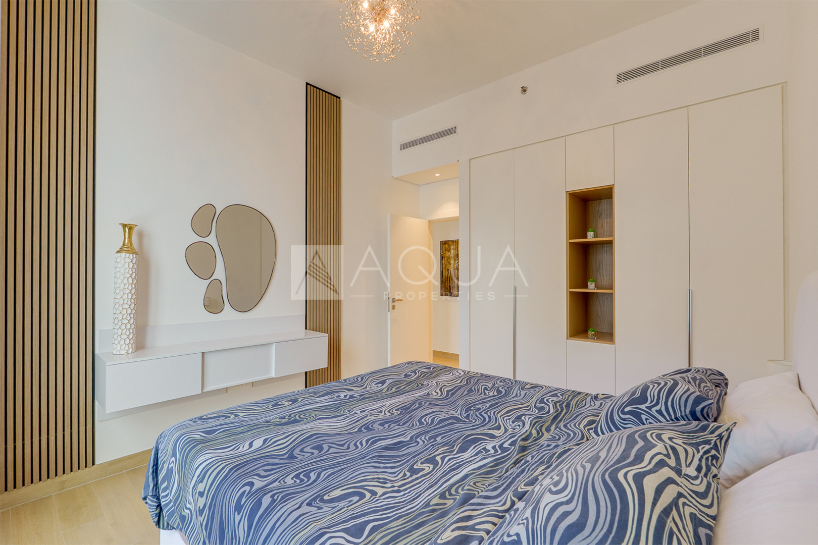 Premium Upgraded | Furnished | Marina Panorama