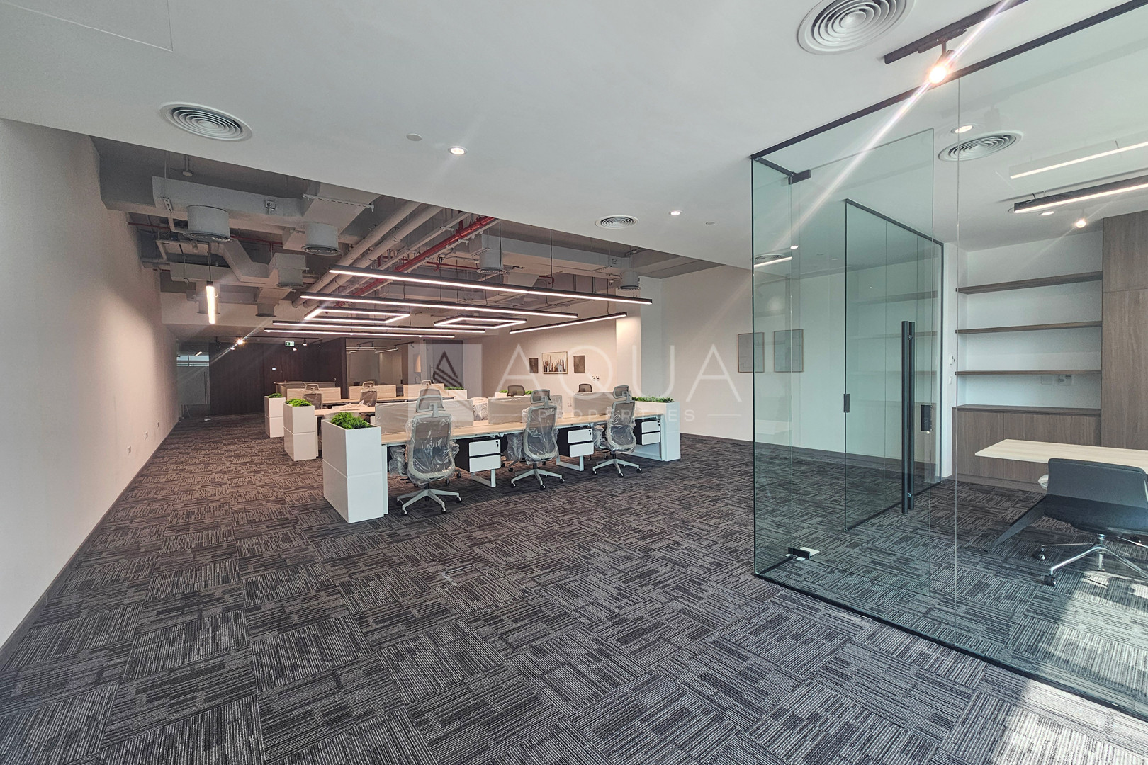 Fully Fitted | High end Furnished | Pantry