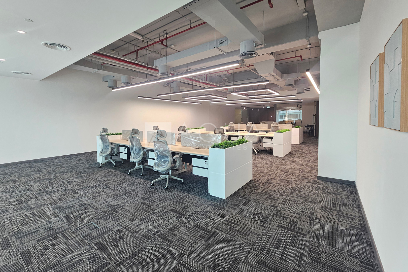 Fully Fitted | High end Furnished | Pantry