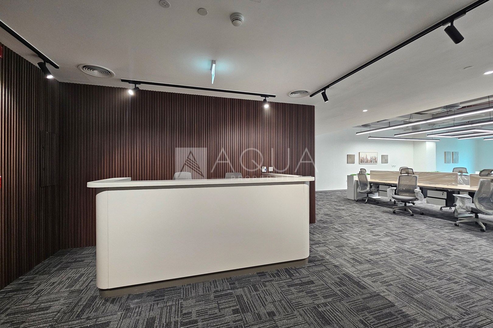 Fully Fitted | High end Furnished | Pantry