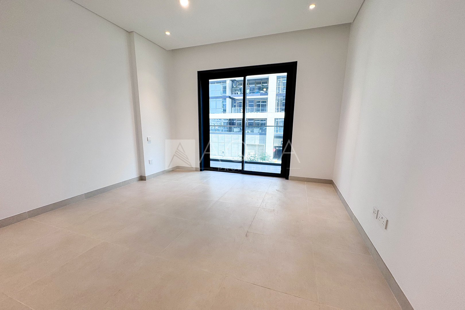 Brand New | Ready to Move | Central Park