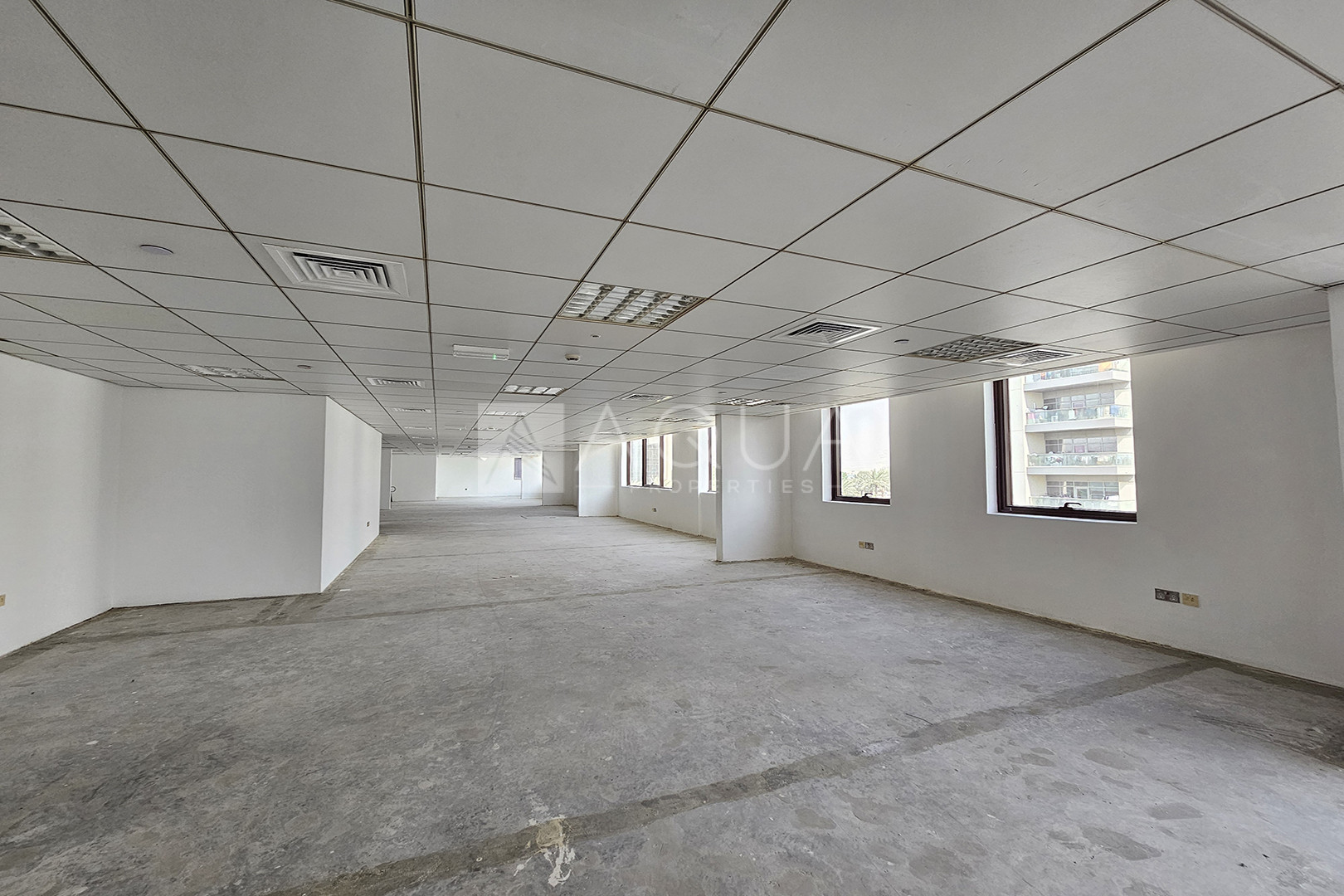 Fully Building | Vacant Now | DIP Located