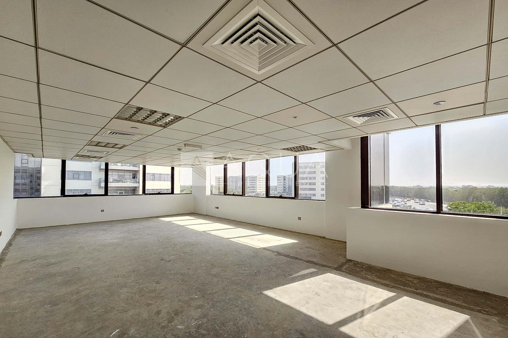 Fully Building | Vacant Now | DIP Located