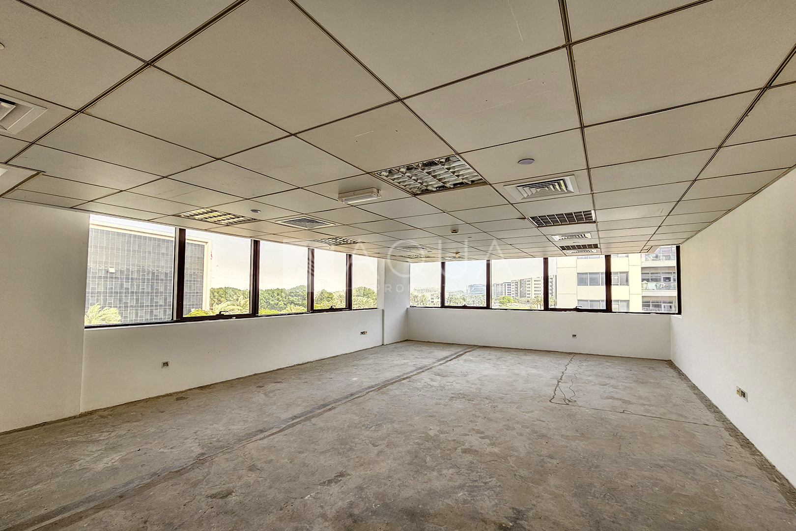 Fully Building | Vacant Now | DIP Located