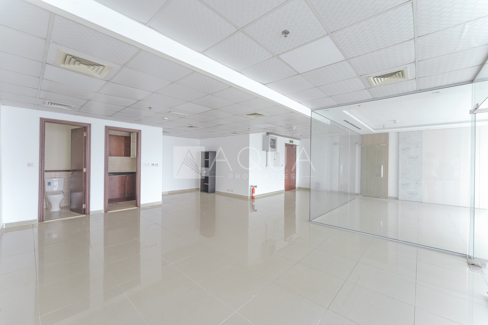 Modern Office in JLT | Platinum Tower | 1,151 Sqft