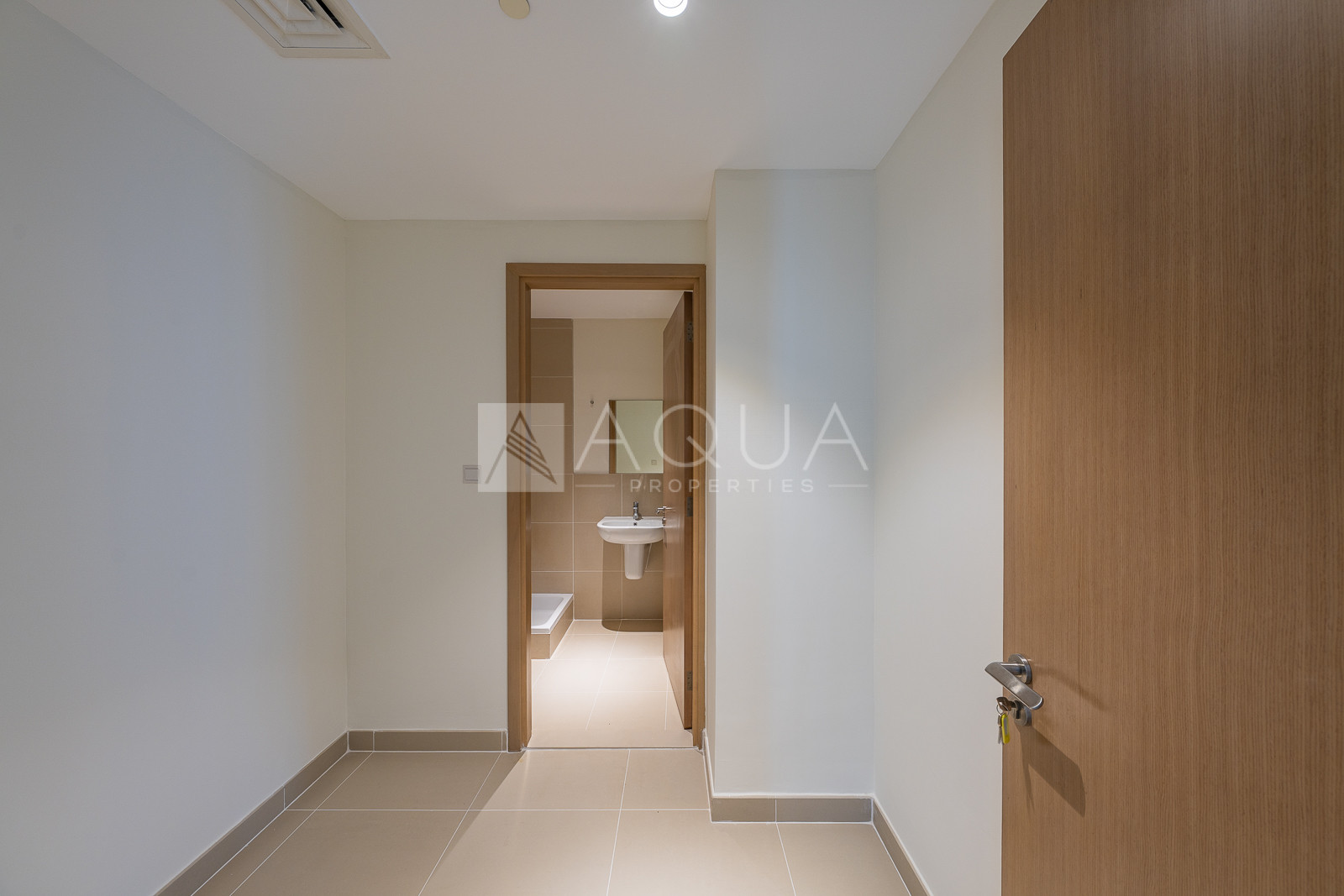 Vacant | Spacious Layout | Boulevard View