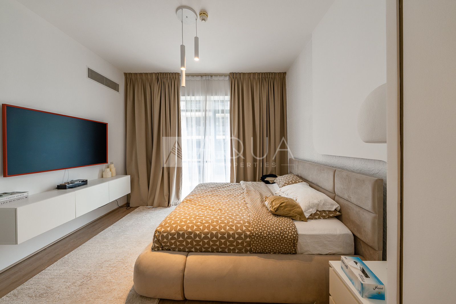 UPGRADED & FURNISHED l BEST UNIT l OWNER OCCUPIED