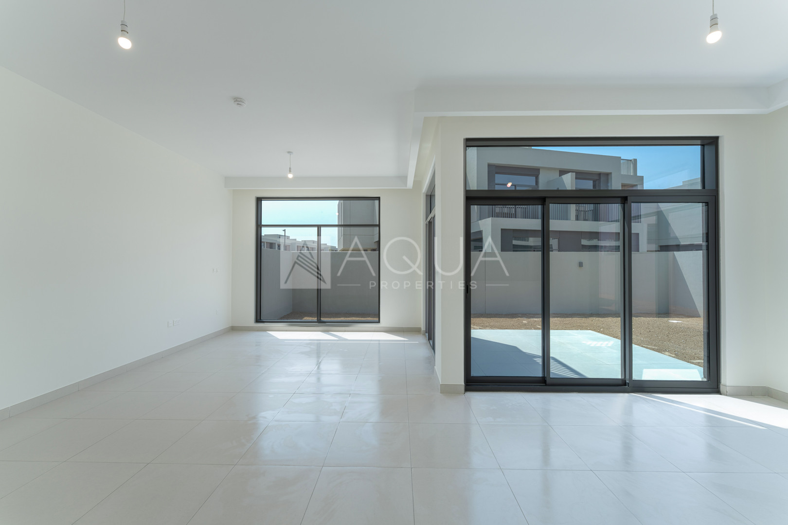 Largest Garden | 4 Bedroom | Close to Amenities