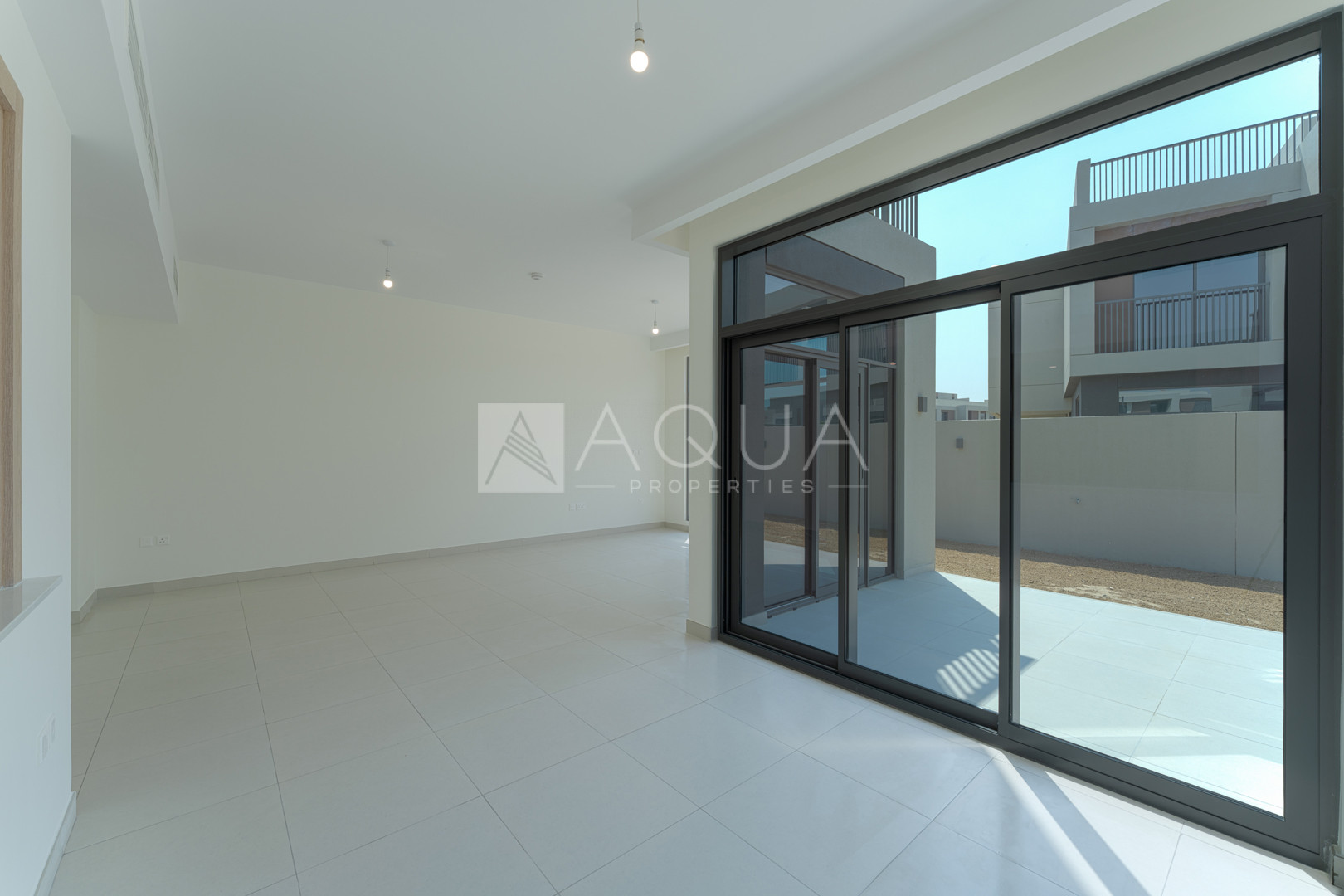 Largest Garden | 4 Bedroom | Close to Amenities