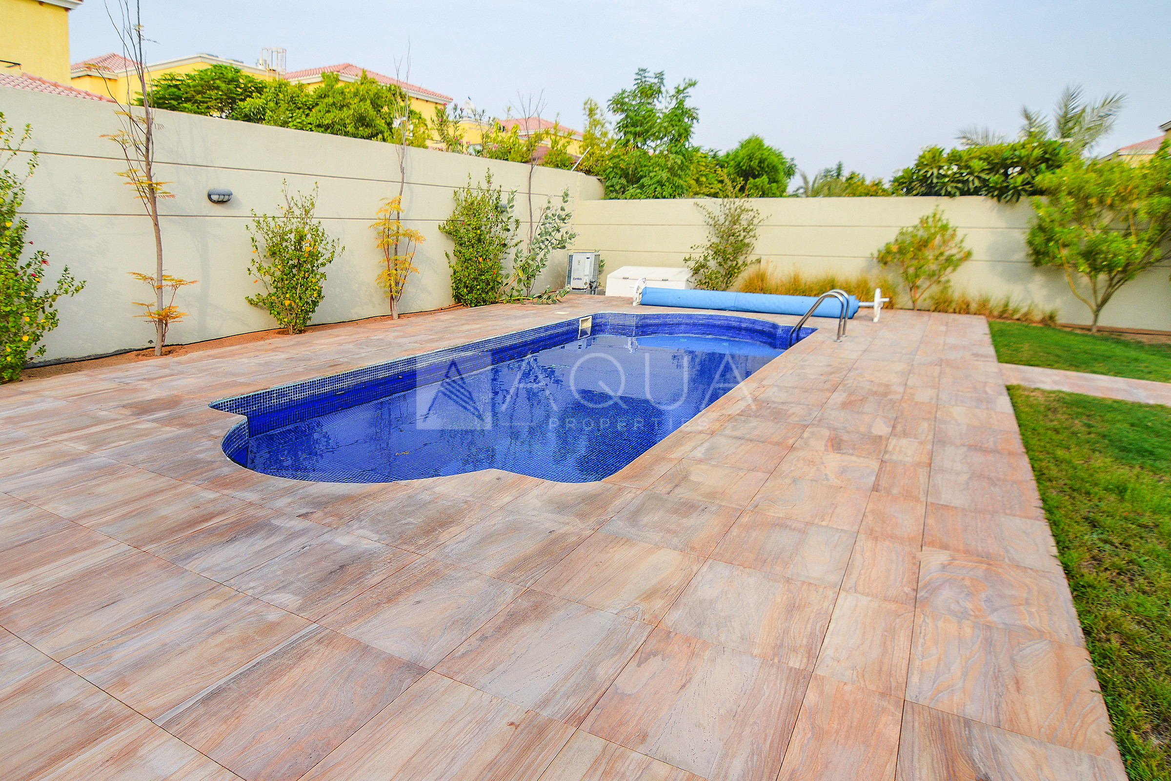 Premium District 4 | Vacant | 4 Bed Legacy Large