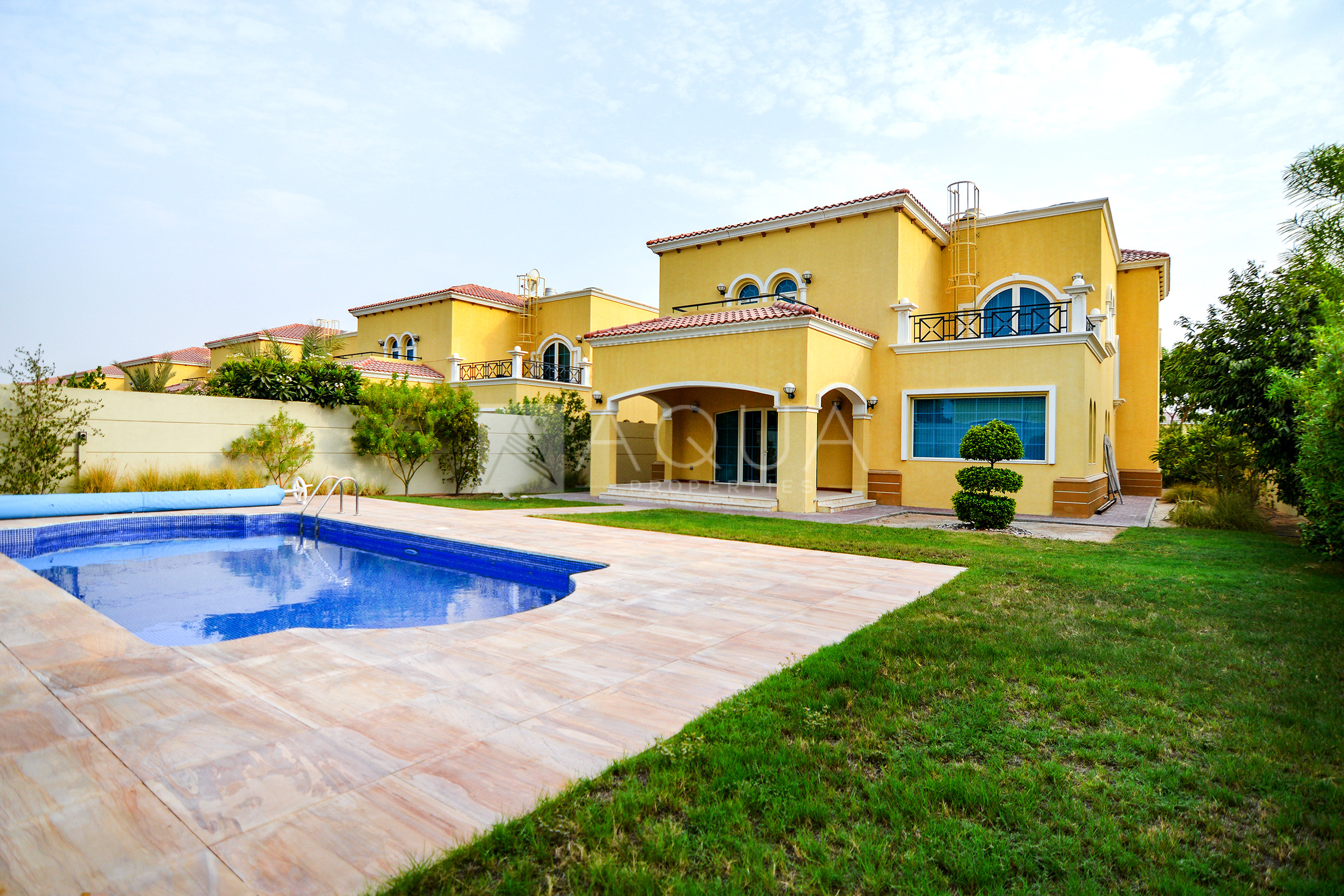 Premium District 4 | Vacant | 4 Bed Legacy Large