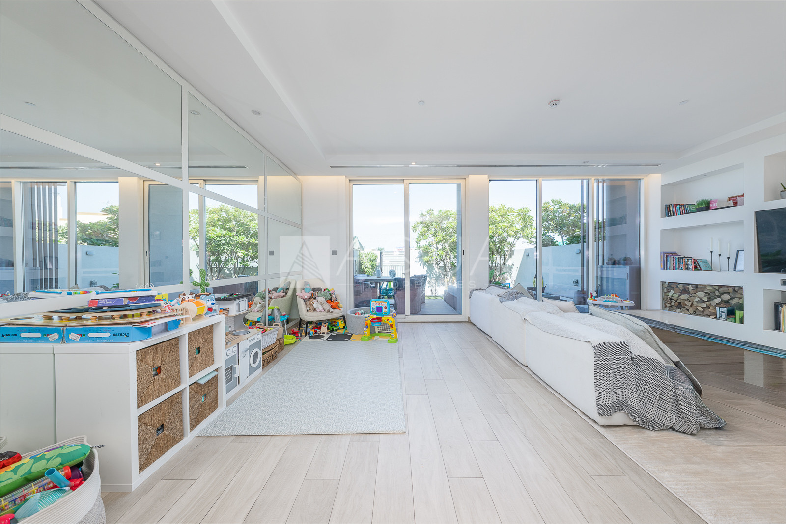 Exclusive Internal Extended Home | Pool Facing