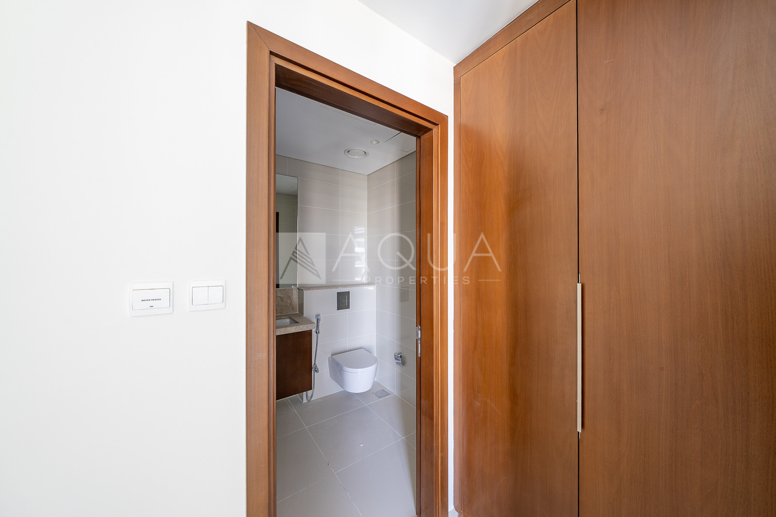 Duplex Layout  | High Floor | Prime Location