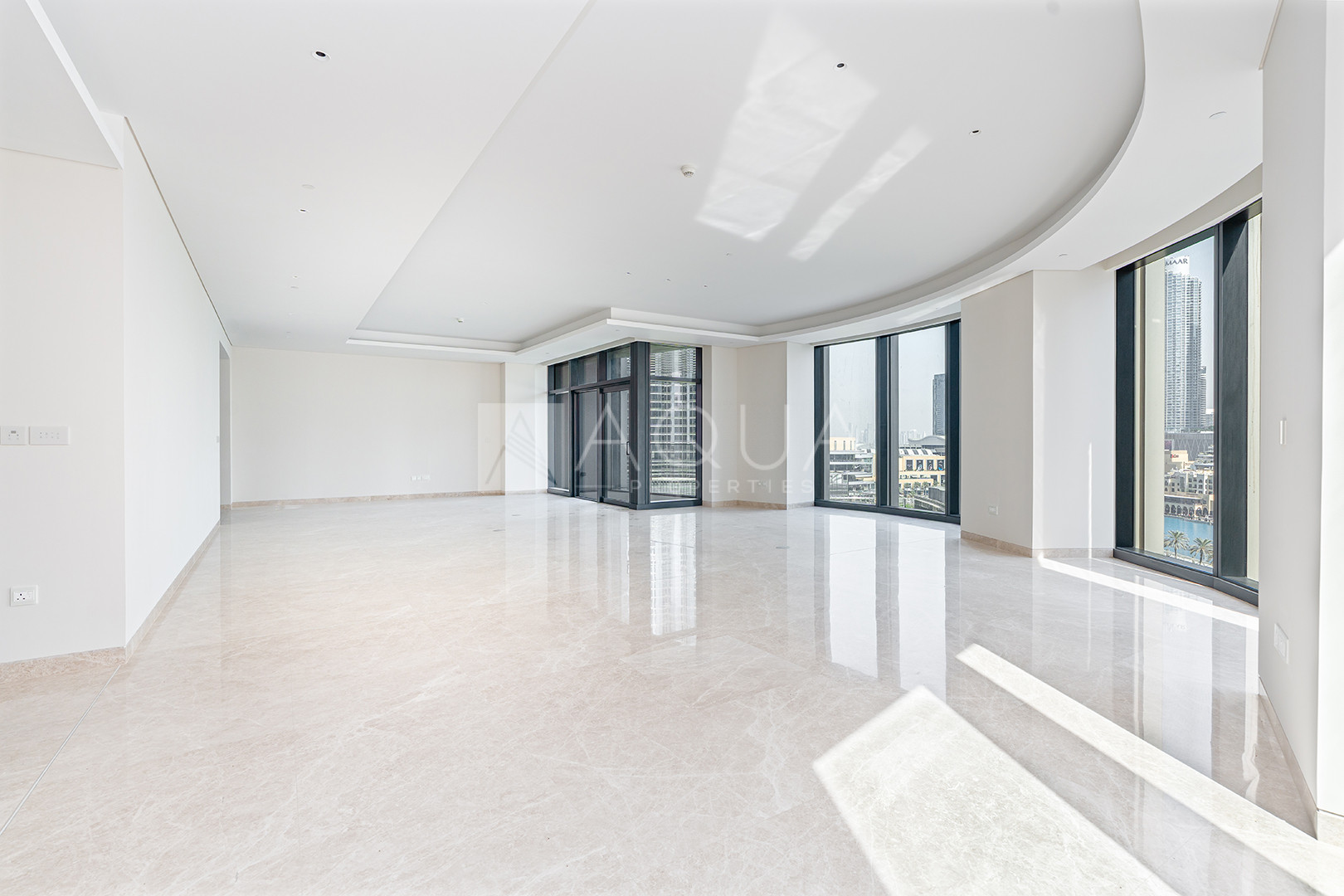 4 BR Luxury | Burj | Fountain View      