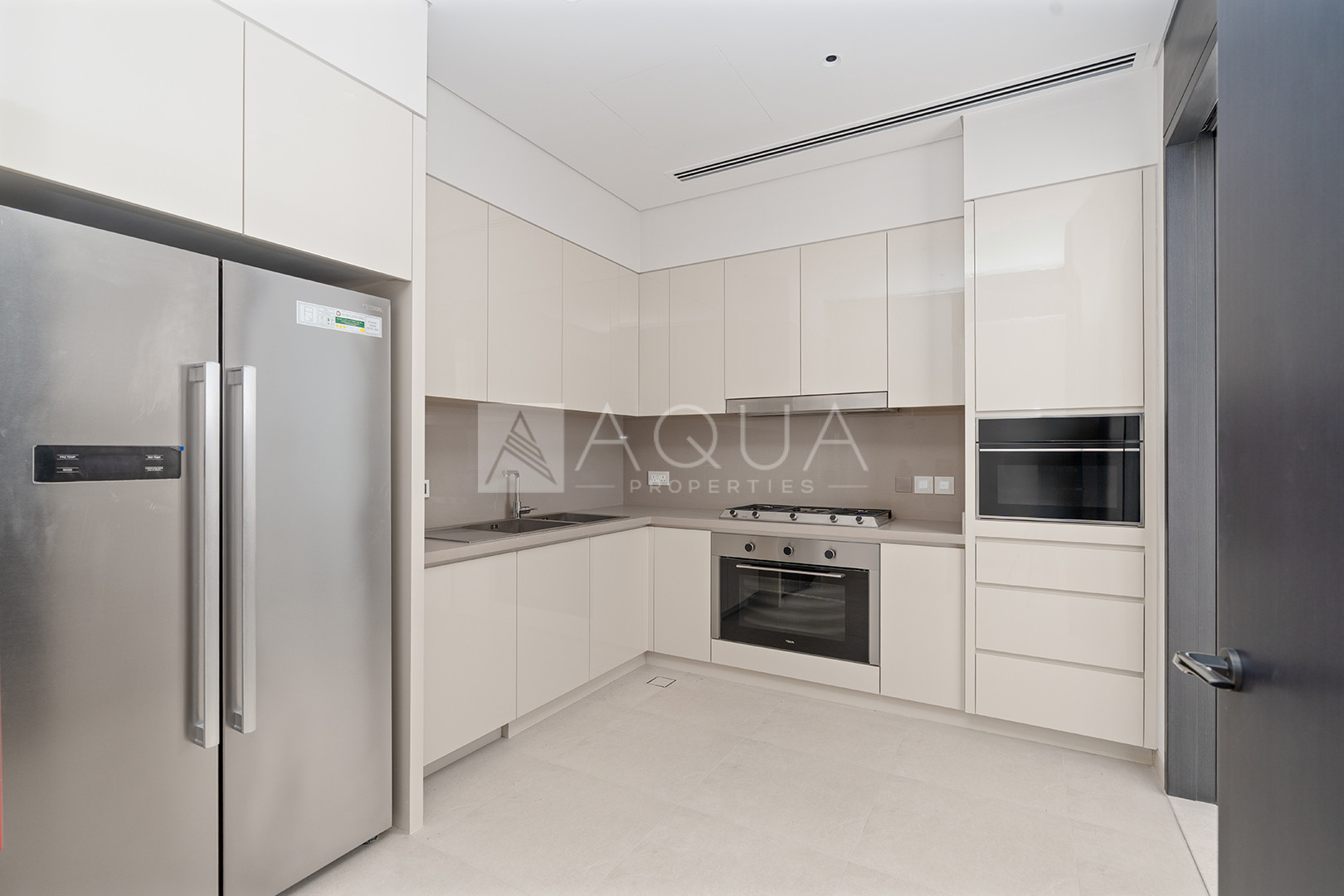 4 BR Luxury | Burj | Fountain View      