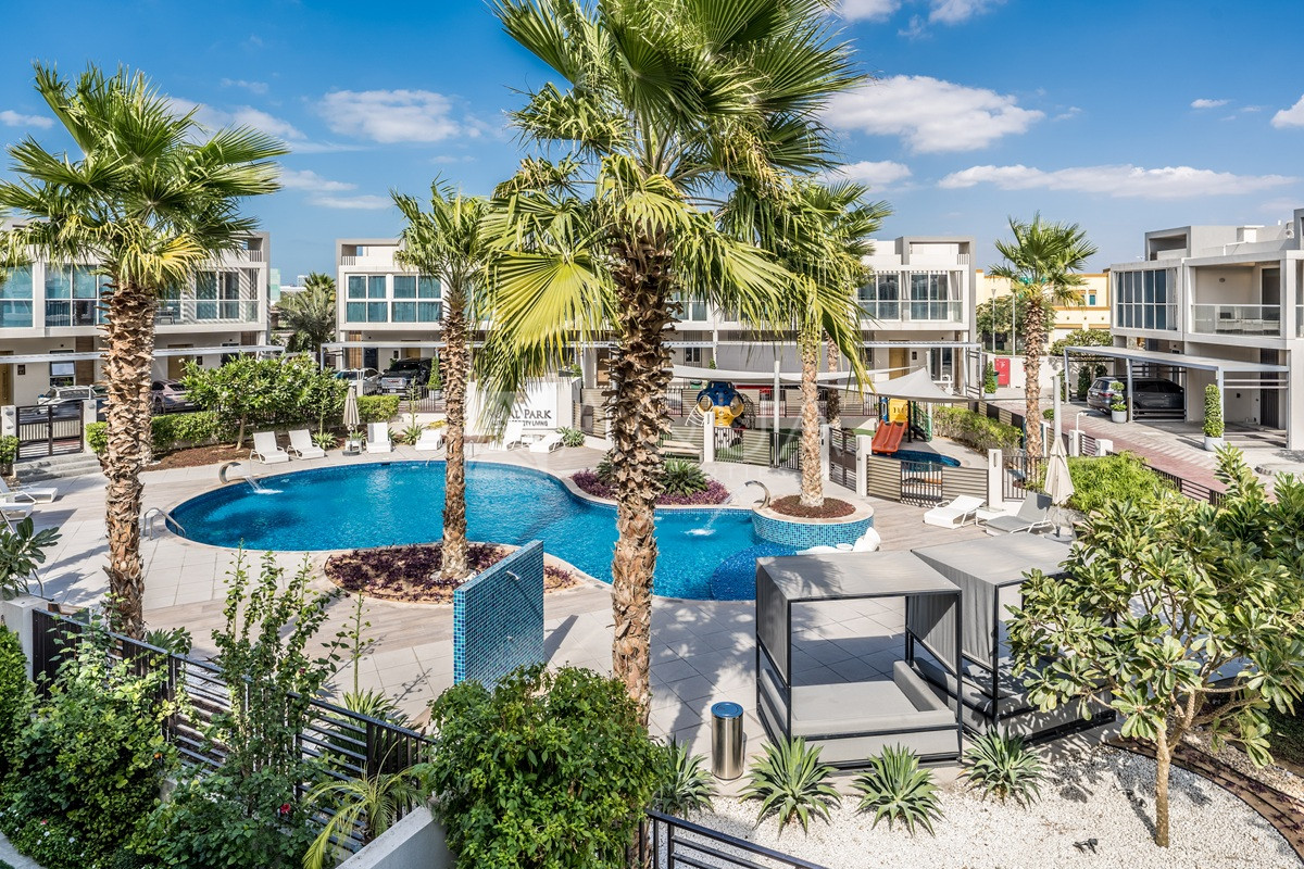 Exclusive Internal Extended Home | Pool Facing