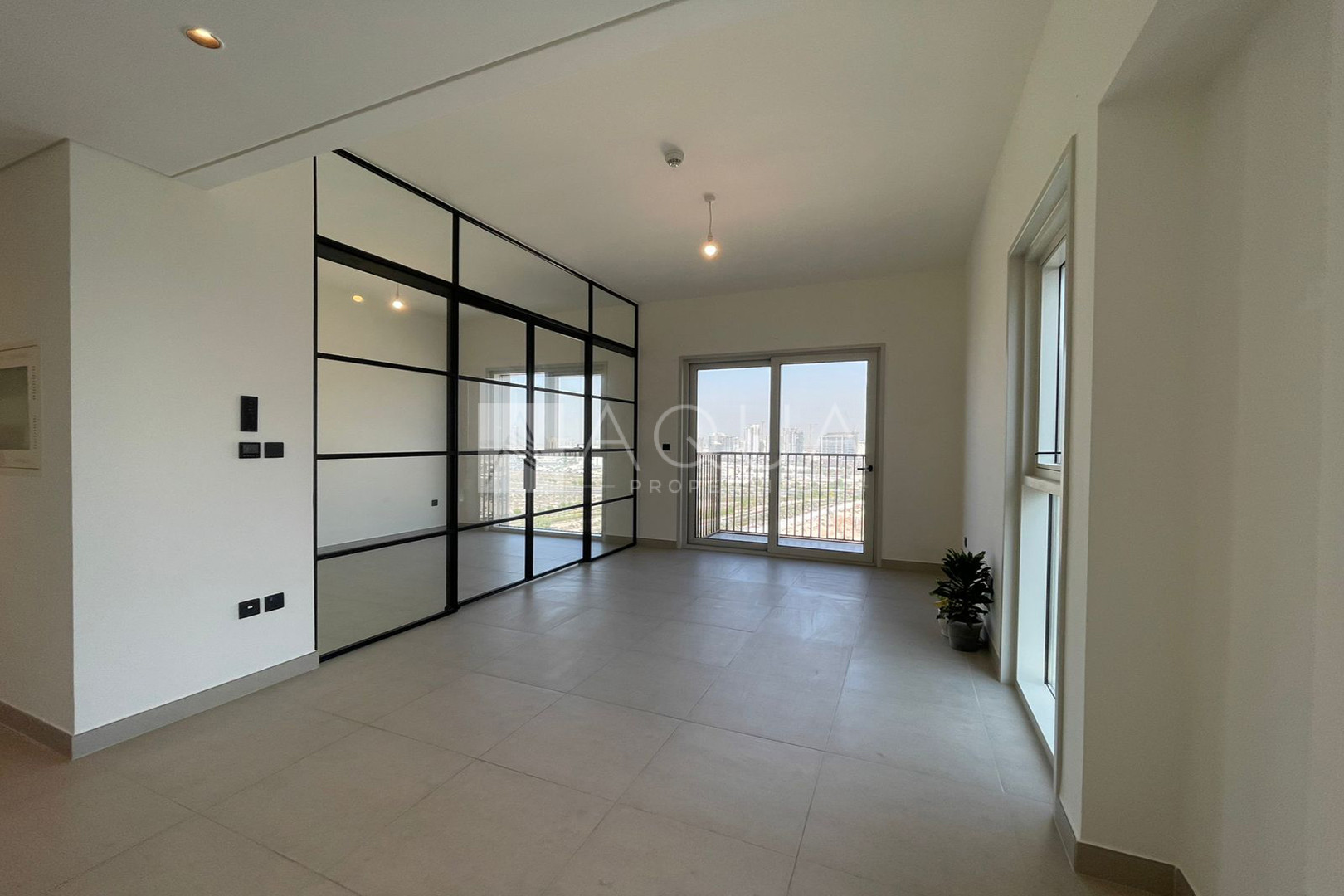 Vacant | High Floor | City View         