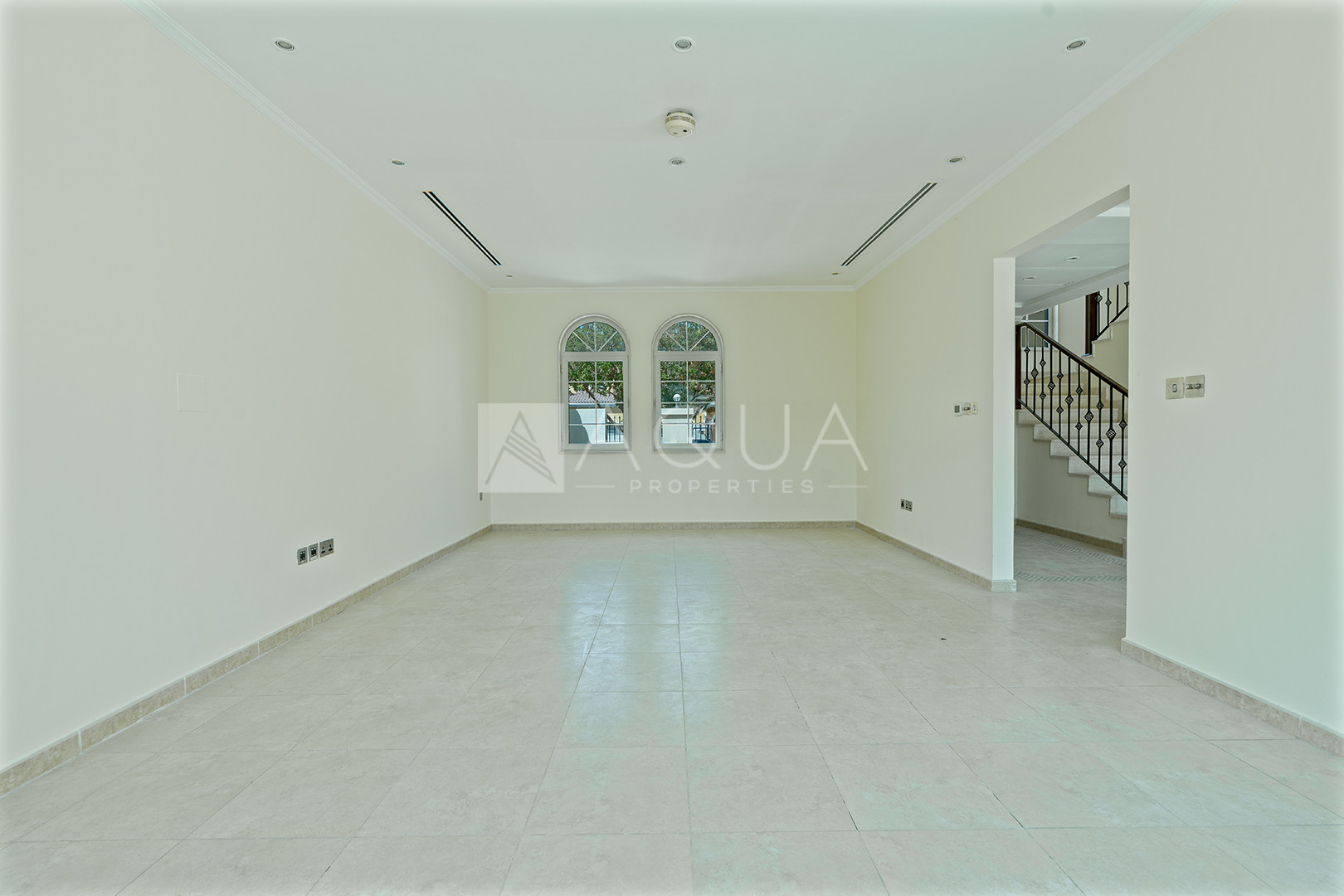 Vacant | Large Size | Available Now | Pool