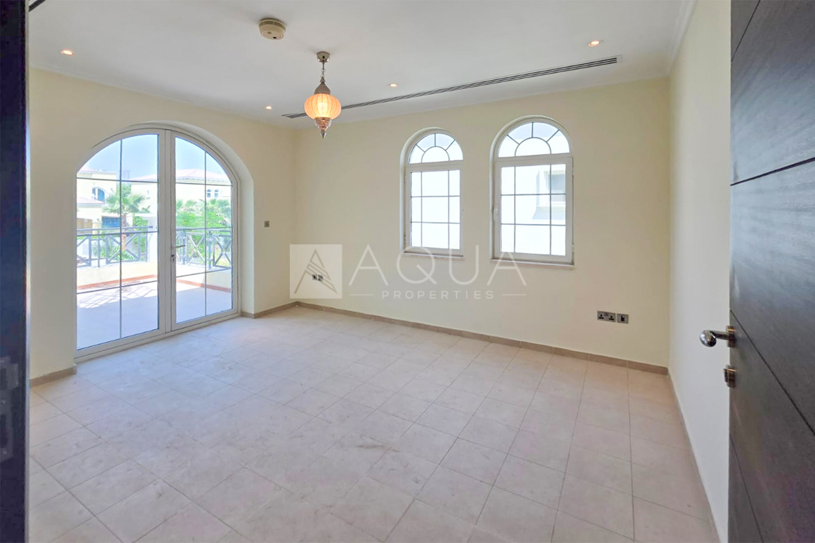 Large Plot | Vacant | Private Pool | Legacy  