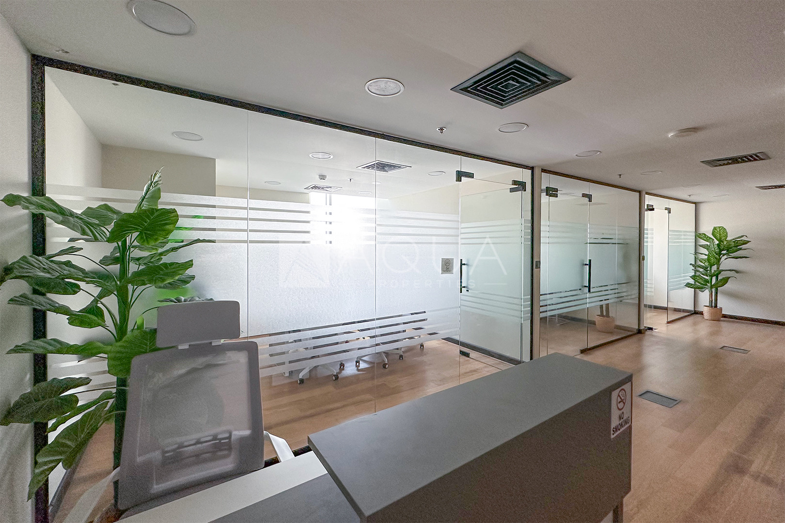 Fully Upgraded | Furnished | Partitions | DMCC