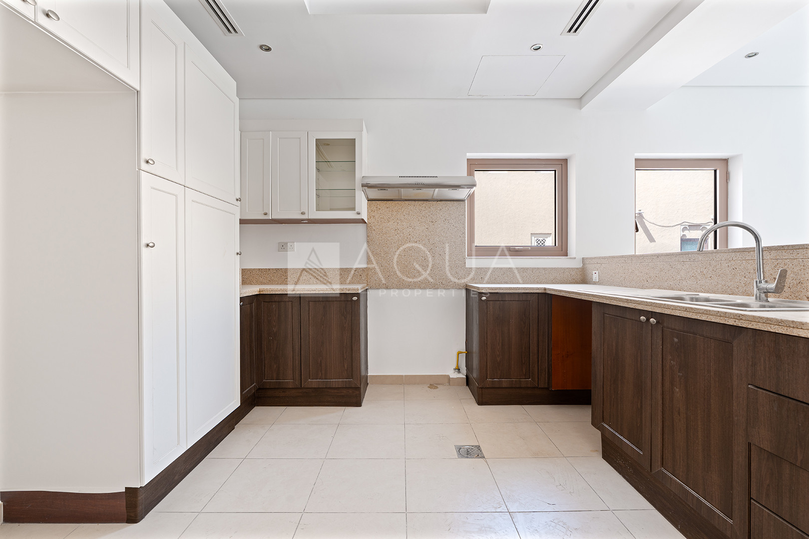 Vacant | Large Plot | Unfurnished | Large Garden