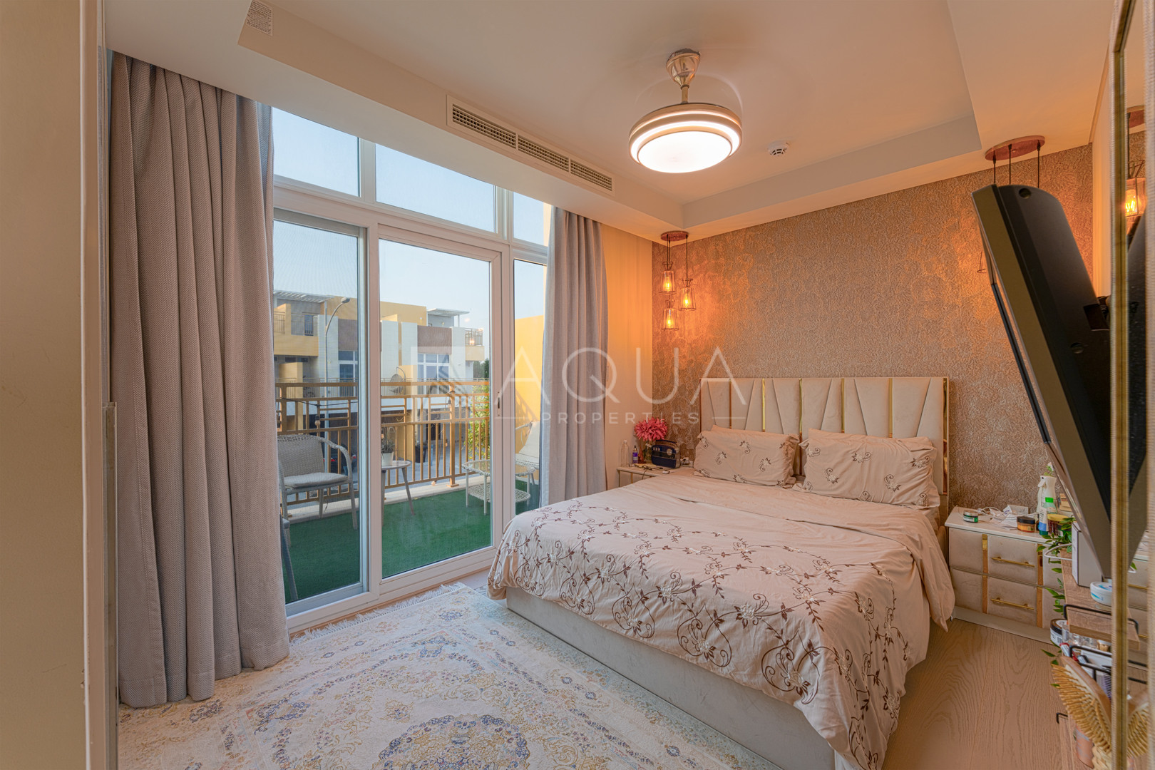 Upgraded Villa | Largest Unit | Marble Floors