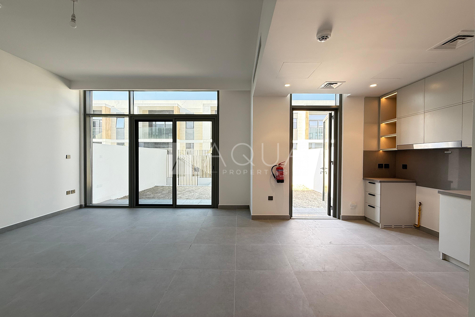 PRIME LOCATION | GREEN LANDSCAPE | VACANT