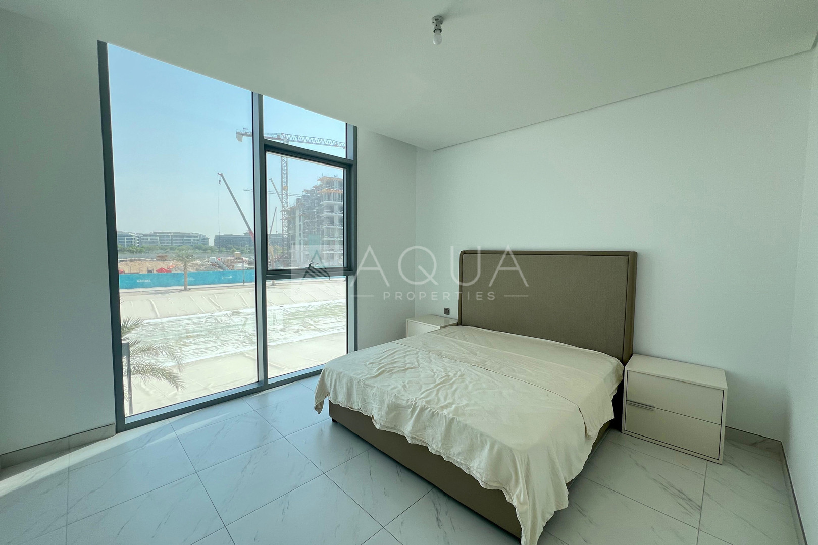 Lagoon View l Open Plan l Fully Furnished