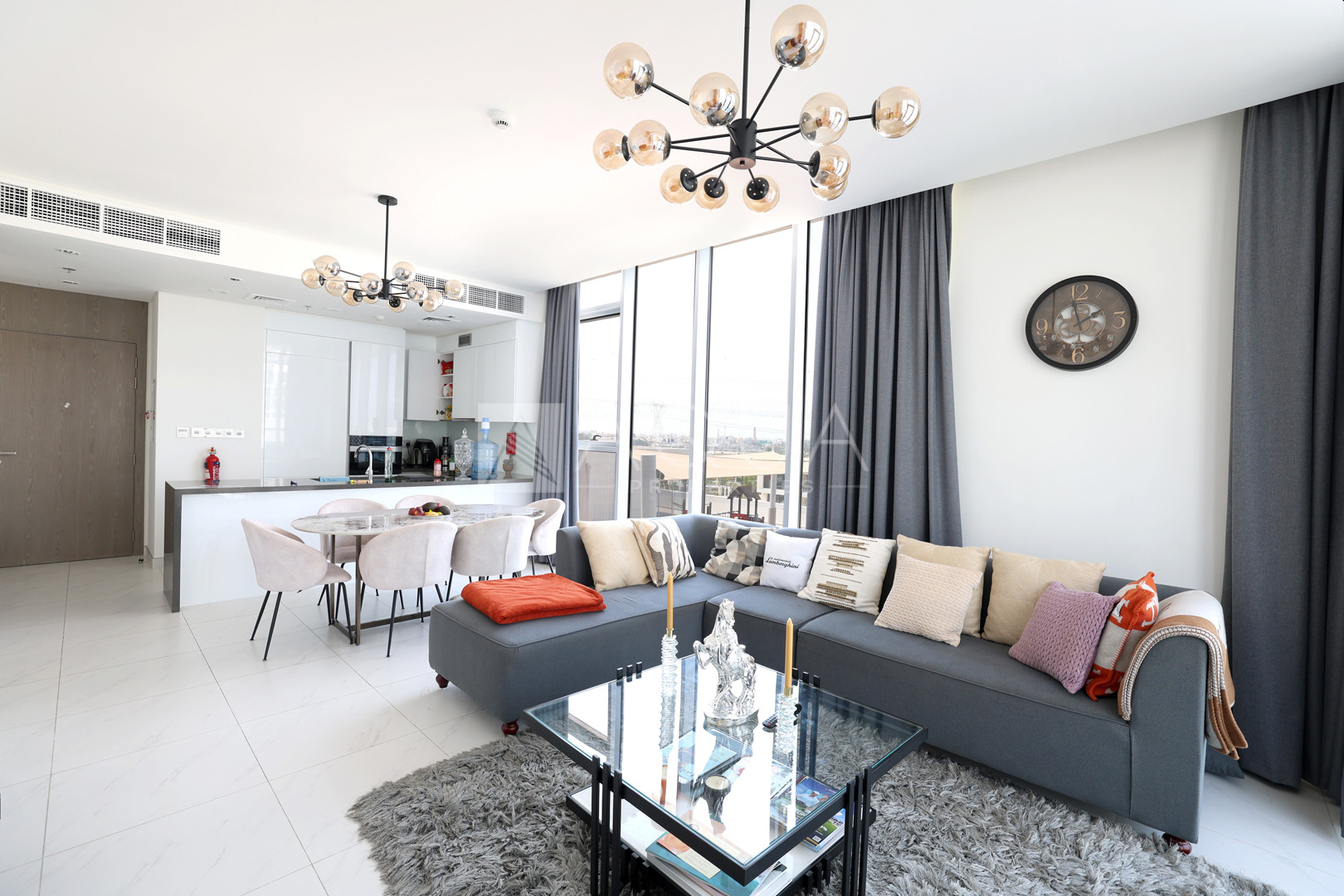  Furnised | Open Plan | Downtown View   