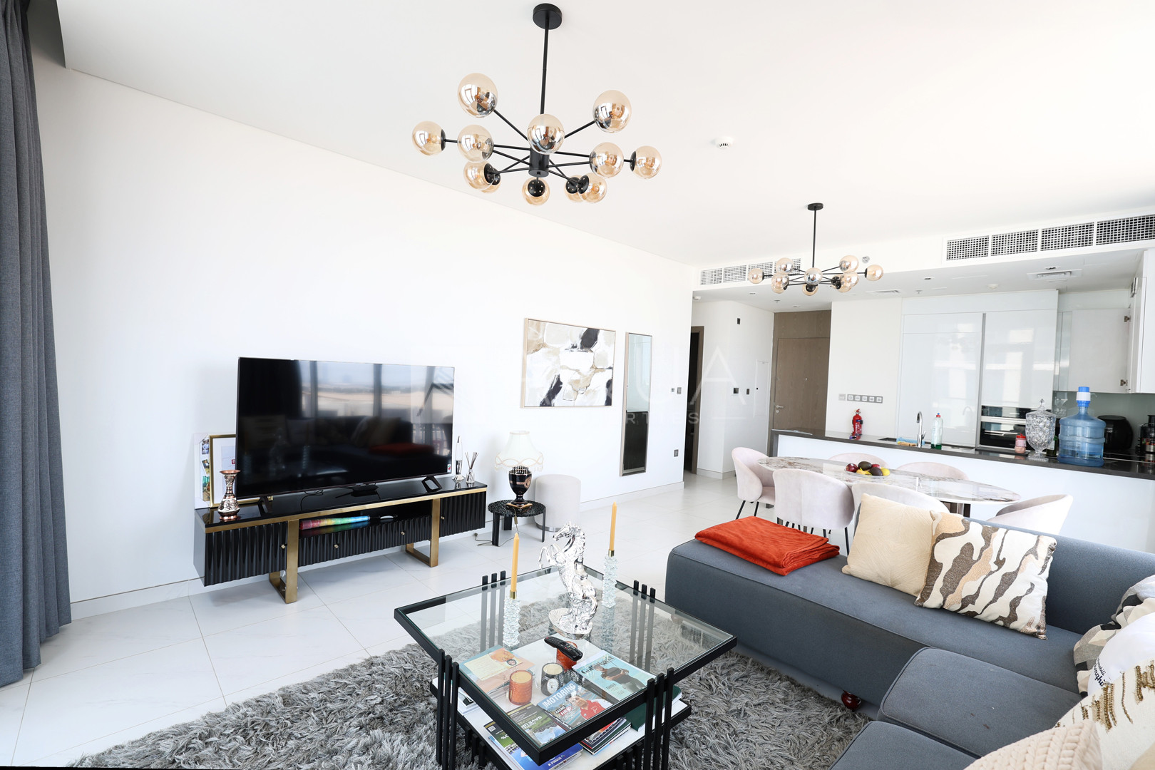  Furnised | Open Plan | Downtown View   