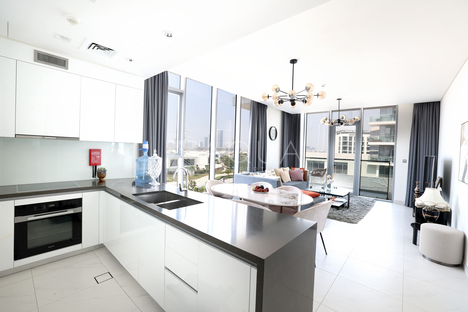  Furnised | Open Plan | Downtown View   